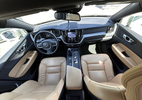 Volvo XC 60 cena 94900 przebieg: 145000, rok produkcji 2018 z Zgorzelec małe 596
